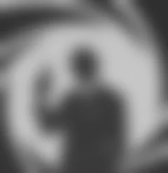 <p>Джеймс Бонд. Дизайн в оригинальной франшизе / ЧТИВО х Синхронизация</p>